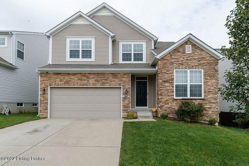 9007 Big Boulder Dr, Louisville, KY 40291 - photo 1