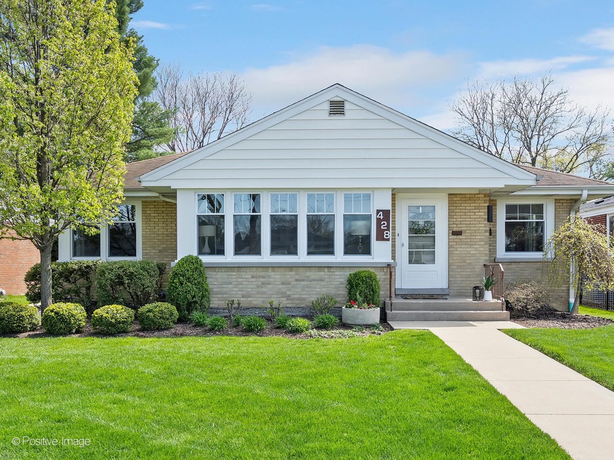 428 E Webster Ave, Elmhurst, IL 60126 - photo 1