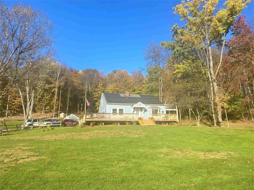 604 Tinkham Rd, North Bennington, VT 05257 - photo 1