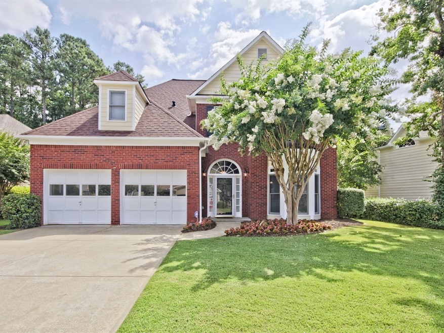 Adorable home located in swim/tennis neighborhood,