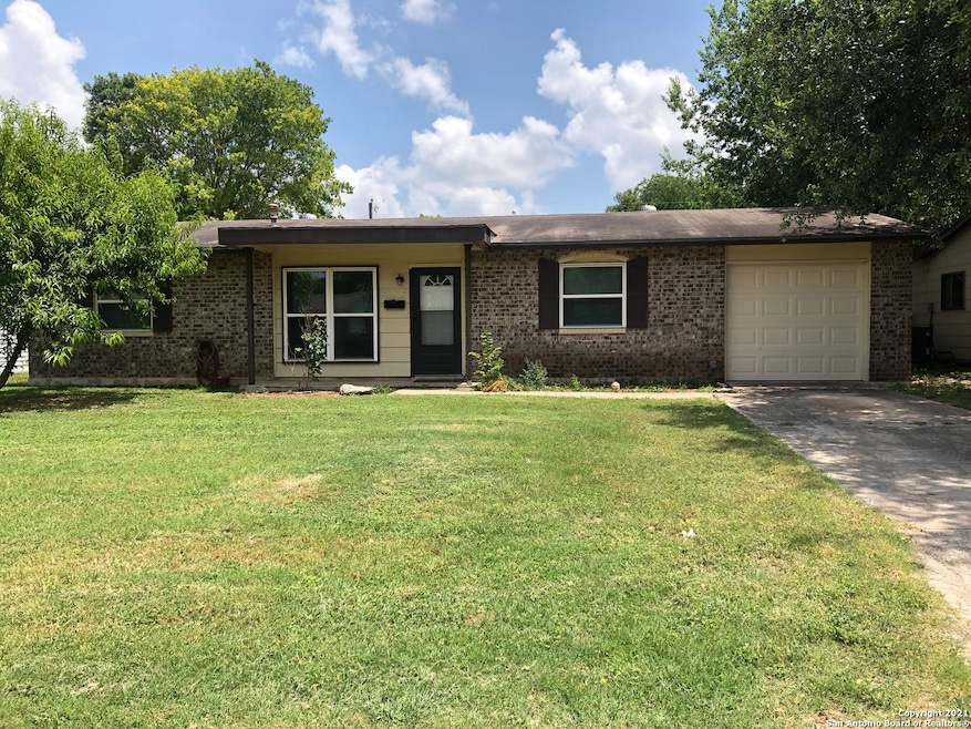 626 Aviation Ave, Schertz, TX 78154 - photo 1