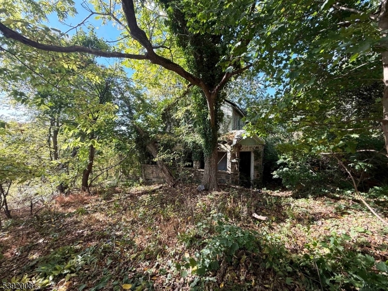 672 Uniontown Rd, Phillipsburg, NJ 08865 - photo 1