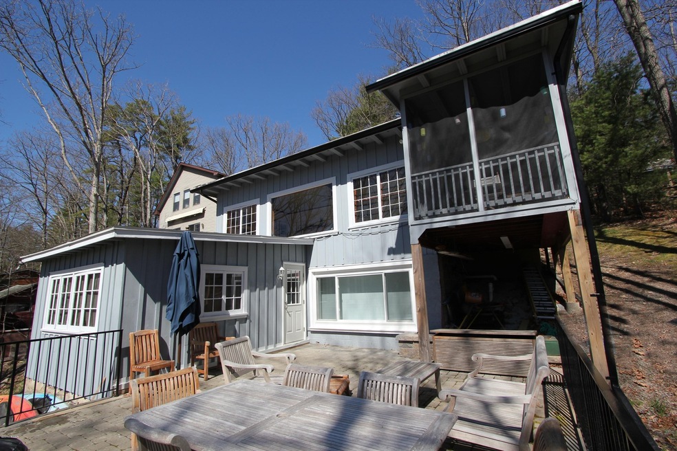 60 Paupack Point Rd, Hawley, PA 18428 - photo 1