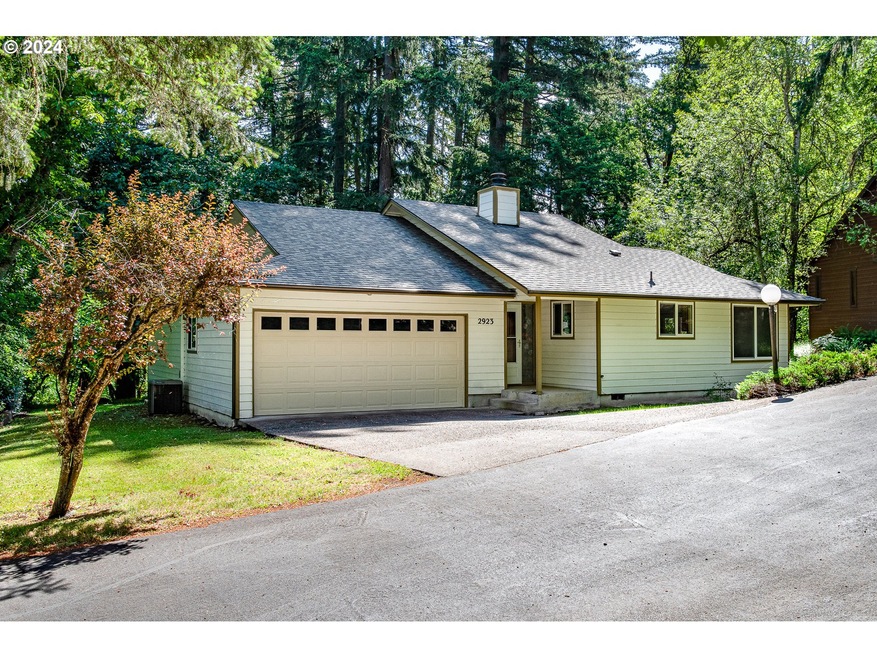 2923 Riverview St, Eugene, OR 97403 - photo 1