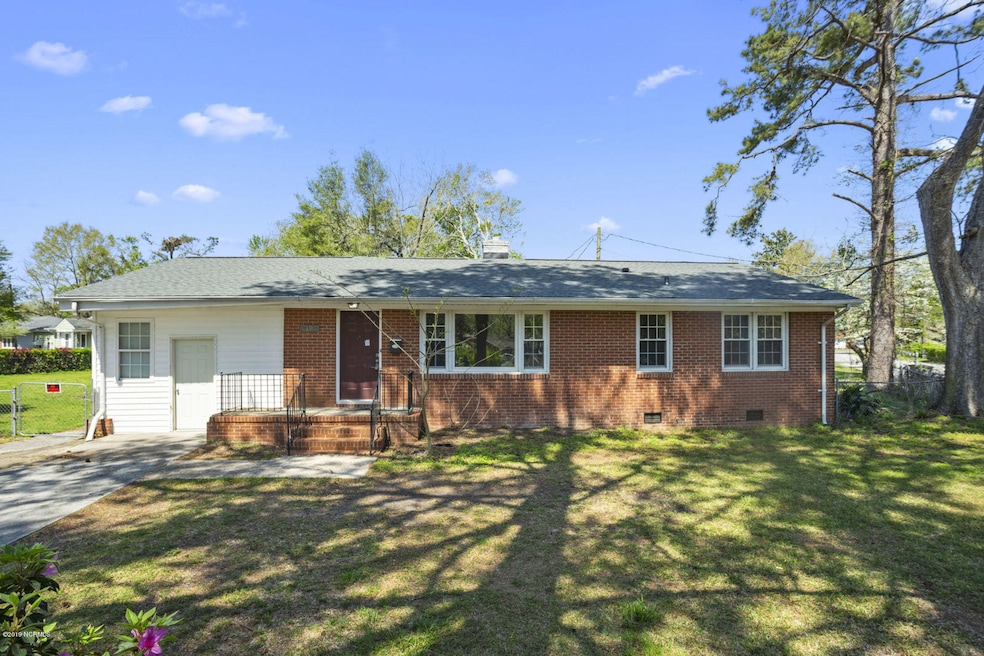 19 White Oak St, Jacksonville, NC 28540 - photo 1