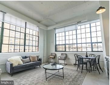 340 N 12th St unit 407, Philadelphia, PA 19107 - photo 1