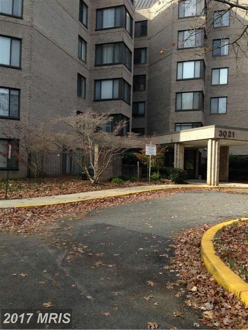 Towers Condominiums unit 303B, Baltimore, MD 21209 - photo 1