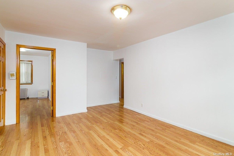14427 77th Rd unit A, Flushing, NY 11367 - photo 1