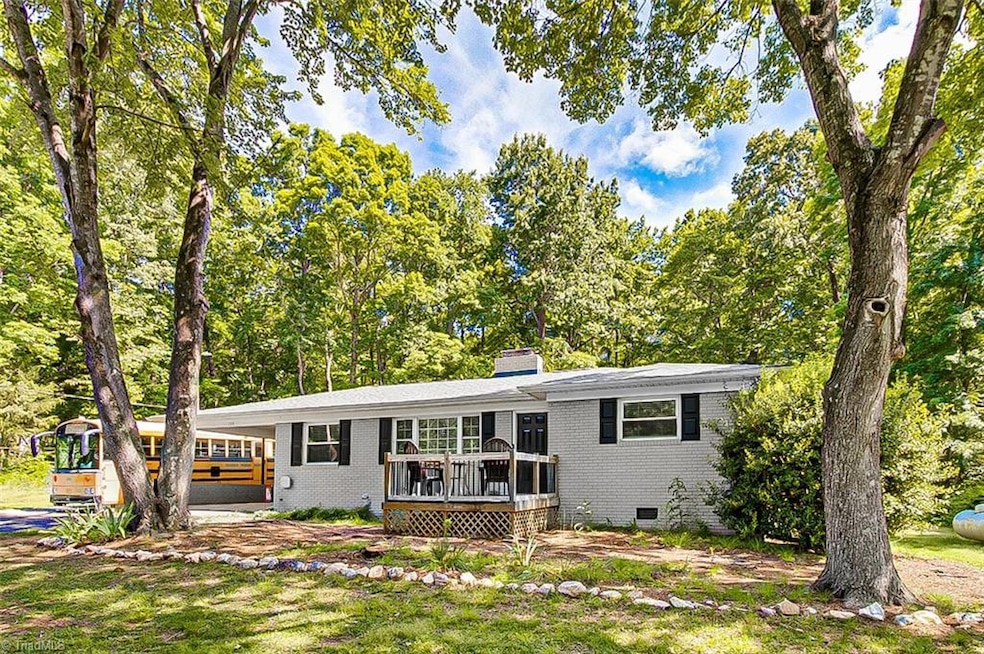 1108 Burney Rd, Asheboro, NC 27205 - photo 1