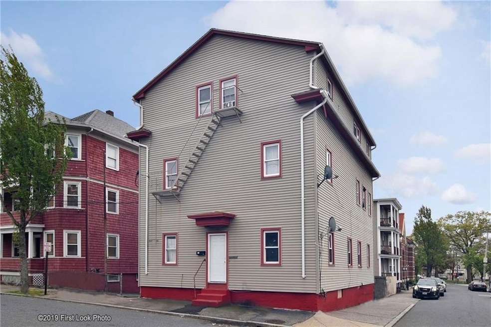 16 Greeley St unit 3, Providence, RI 02904 - photo 1