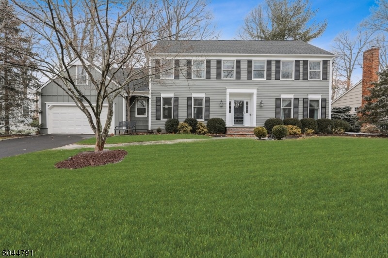 32 Mitchell Ave, Chatham, NJ 07928 - photo 1