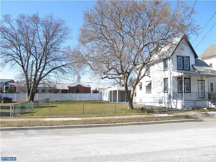 138 Lagrange Ave, Essington, PA 19029 - photo 1