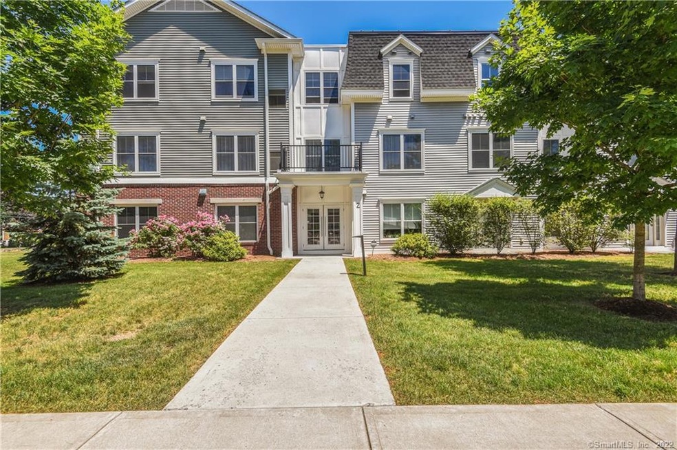 2 Bishop Rd unit 304, West Hartford, CT 06119 - photo 1