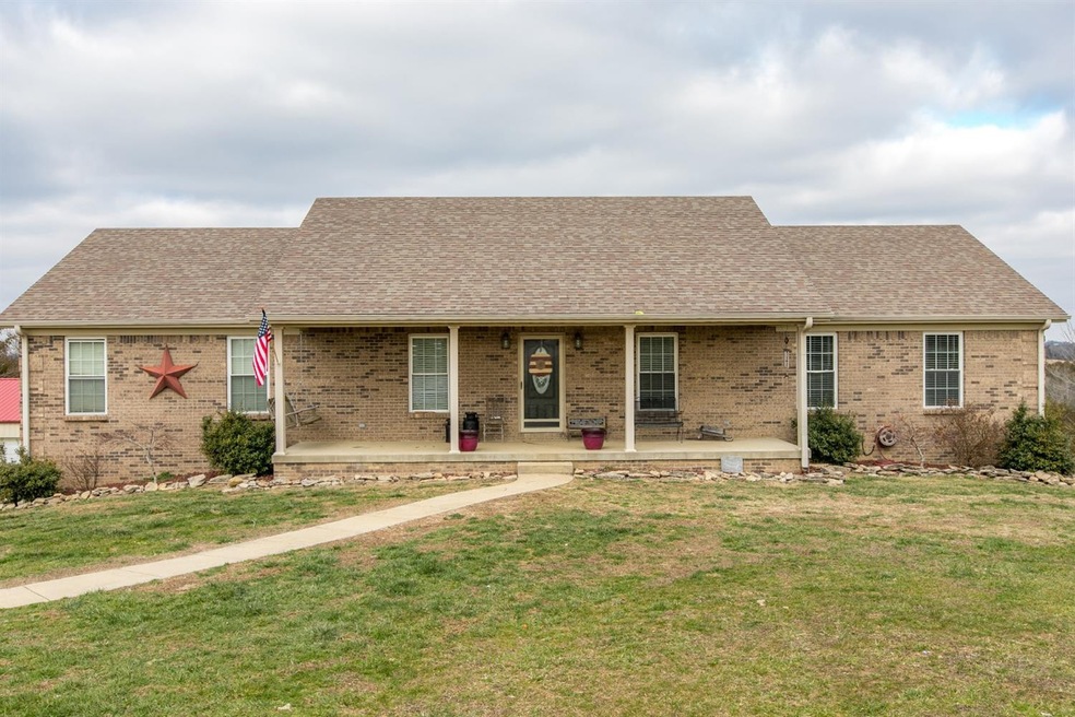 737 Central Pike, Harrodsburg, KY 40330 - photo 1