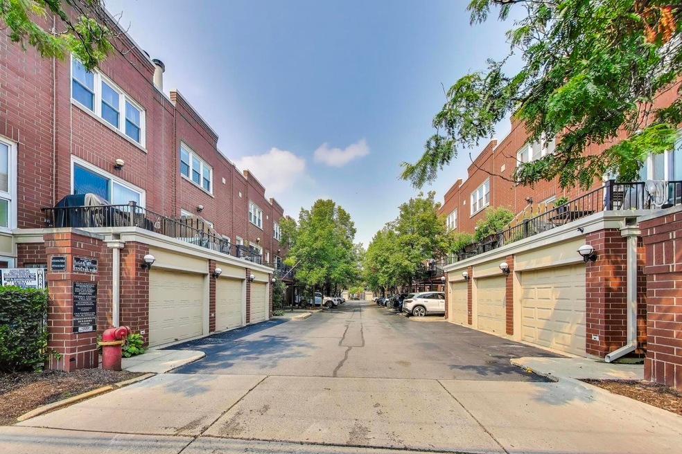 1775 W Altgeld St unit F, Chicago, IL 60614 - photo 1