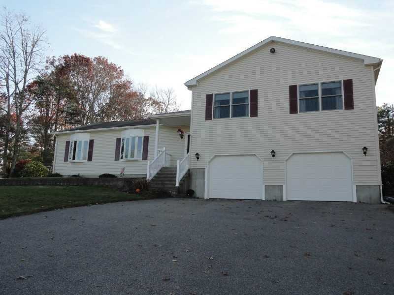 17 Cosmo St, Westerly, RI 02891 - photo 1