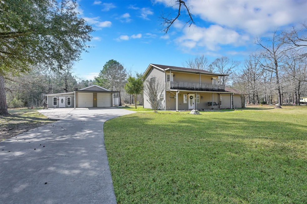3 acres of peace and quiet on a dead end street