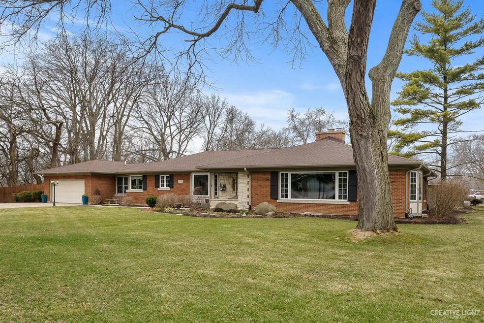 2009 Prairie St, Aurora, IL 60506 - photo 1