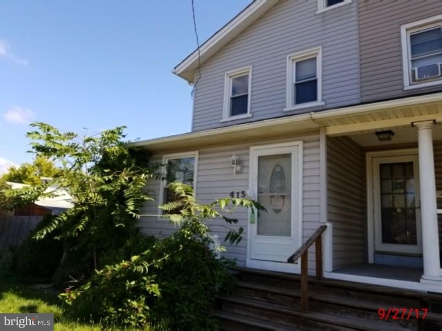 415 W 5th St, Lansdale, PA 19446 - photo 1