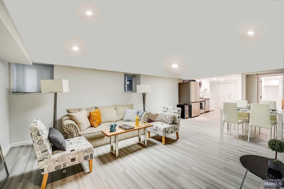 221 Jane St unit 1, Weehawken, NJ 07086 - photo 1