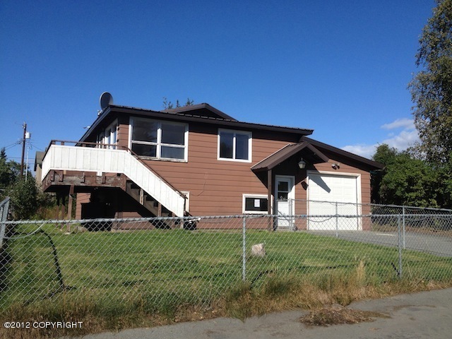 2007 W 46th Ave, Anchorage, AK 99517 - photo 1
