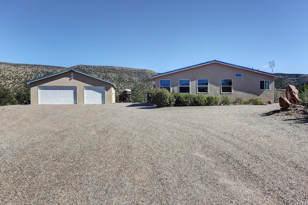 777 State Highway 165, Placitas, NM 87043 - photo 1