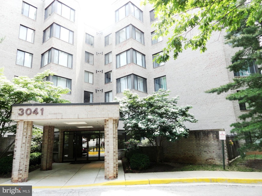 3031 Fallstaff Rd unit 503C, Baltimore, MD 21209 - photo 1