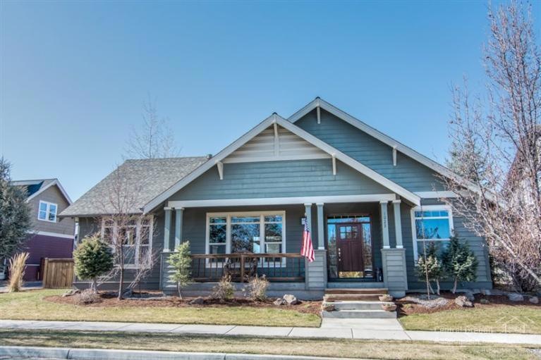 1025 NW Rimrock Dr, Redmond, OR 97756 - photo 1