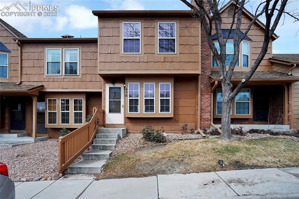 2-story condo in Rockrimmon