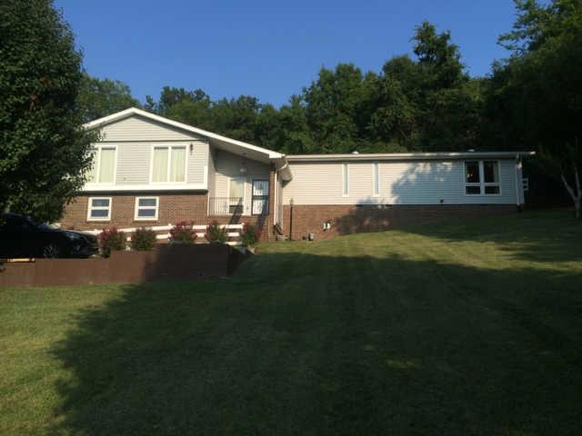 Beautiful home with awesome views.