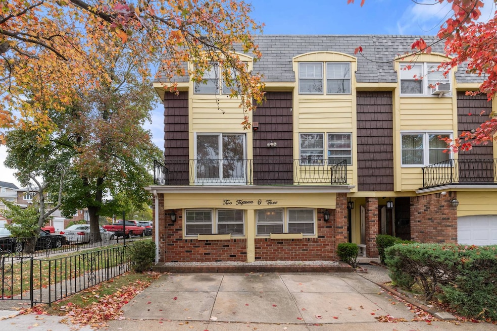 For Sale $1,775,000 • Co-Listing Agent