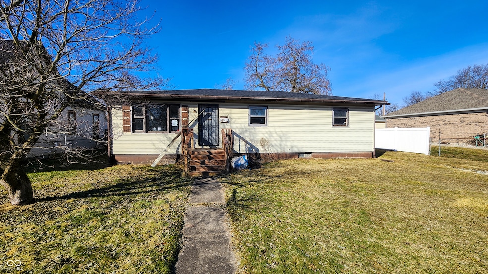 2004 N 21st St, Terre Haute, IN 47804 - photo 1