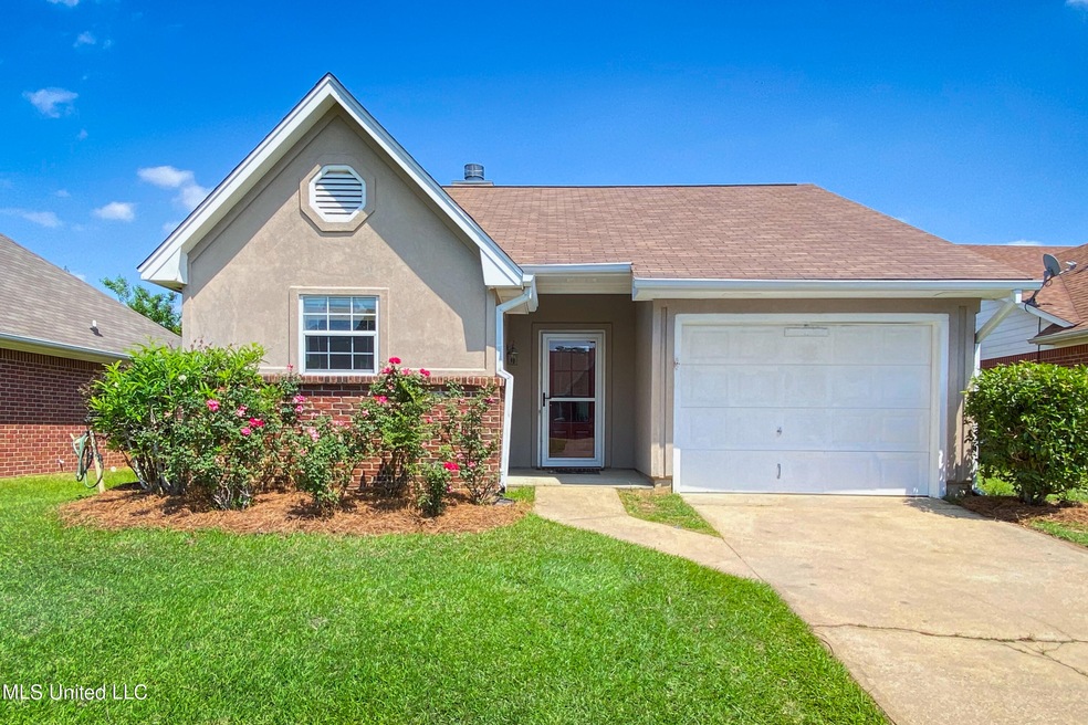 132 Meade Ln-3