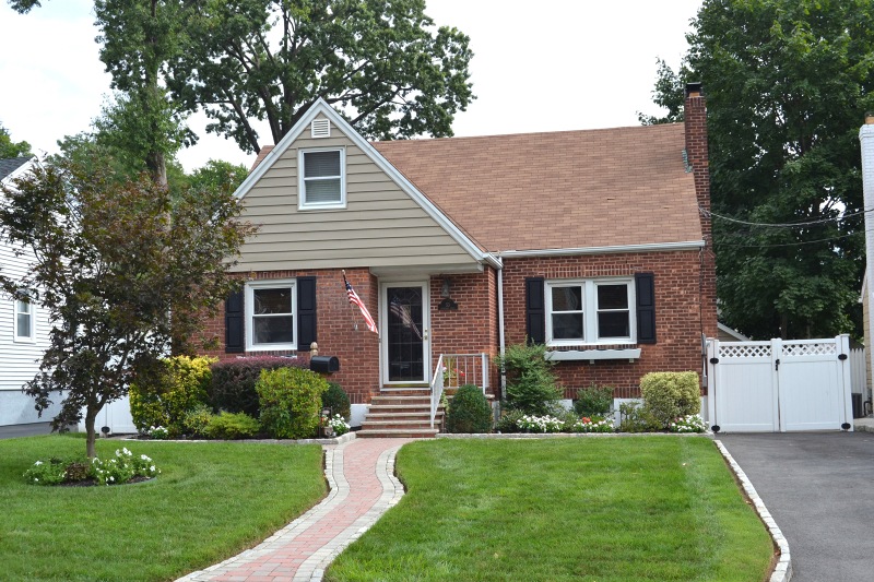 53 Huntting Dr, Dumont, NJ 07628 - photo 1