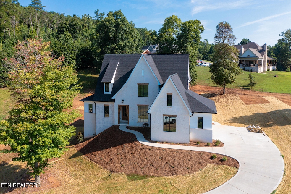 828 Berkley Ct, Seymour, TN 37865 - photo 1