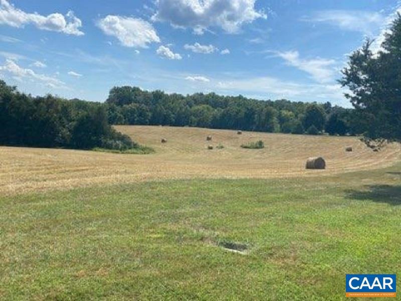 12 Frays Ridge Rd, White Hall, VA 22936 - photo 1