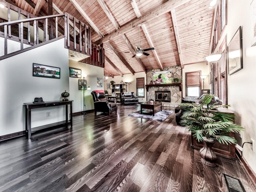 5067 Ravenwood Dr, Marietta, GA 30066 - photo 1