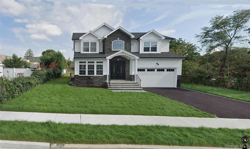 For Sale $1,748,000 • Co-Listing Agent