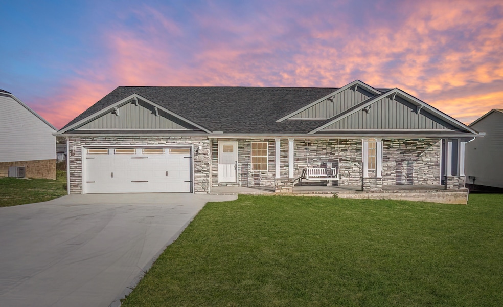 Pending $294,900 • Co-Listing Agent