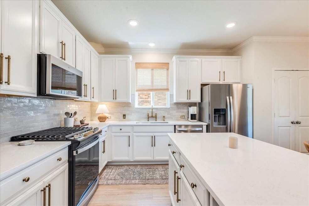 Sold • Co-Listing Agent