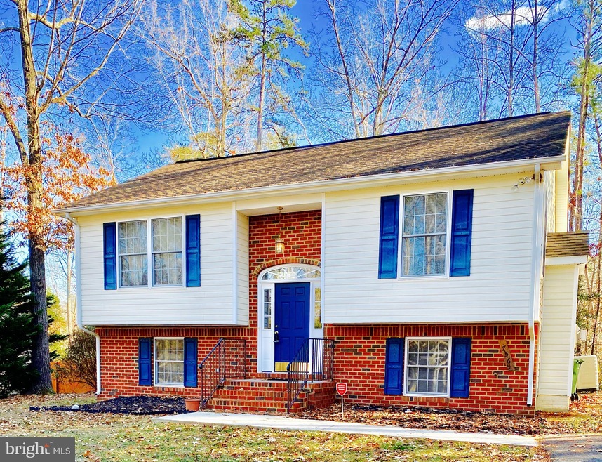 756 Canterbury Dr, Ruther Glen, VA 22546 - photo 1