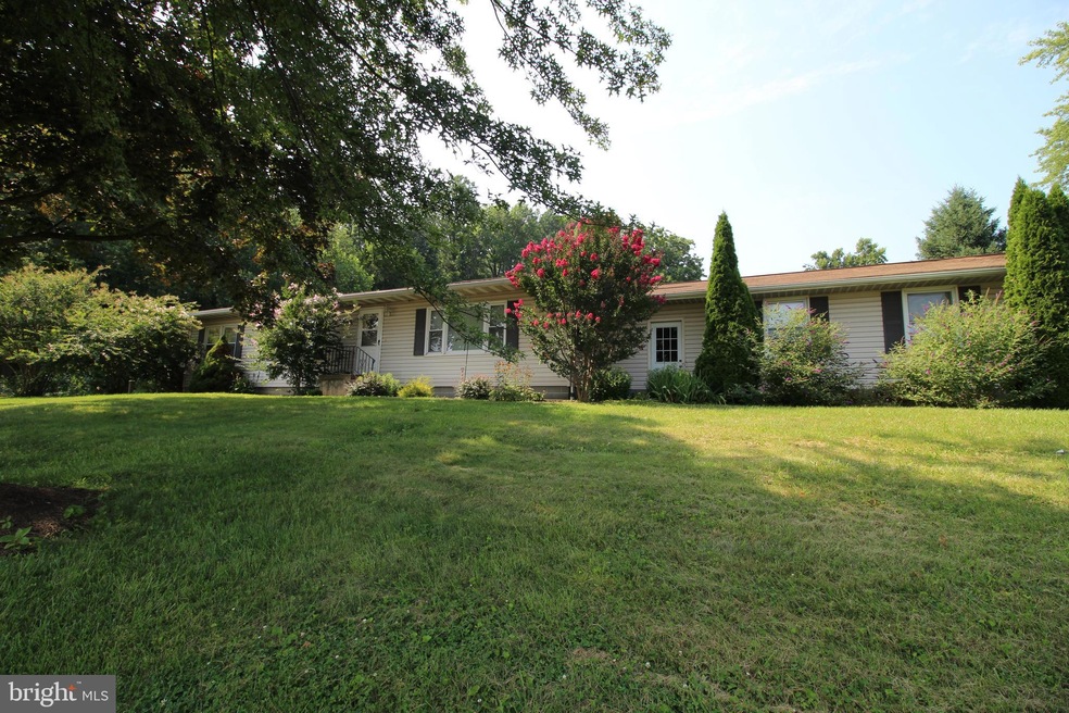 688 Valley Rd, Quarryville, PA 17566 - photo 1