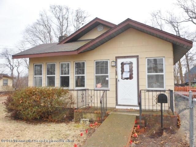 352-513149 - Front - different angle 2