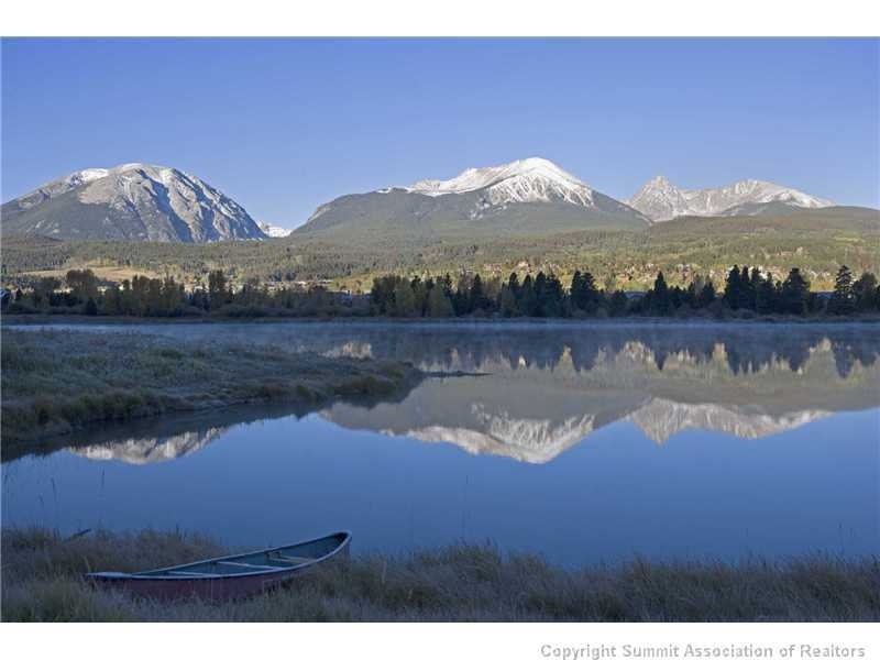 View. Step out you back door onto the lake and fis