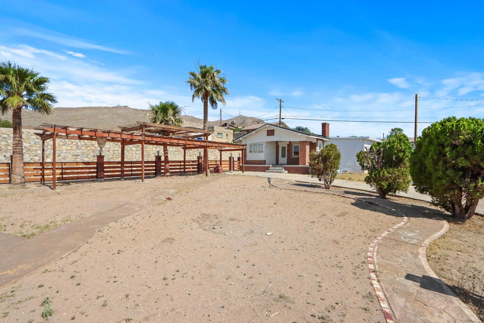 2701 San Jose Ave, El Paso, TX 79930 - photo 1