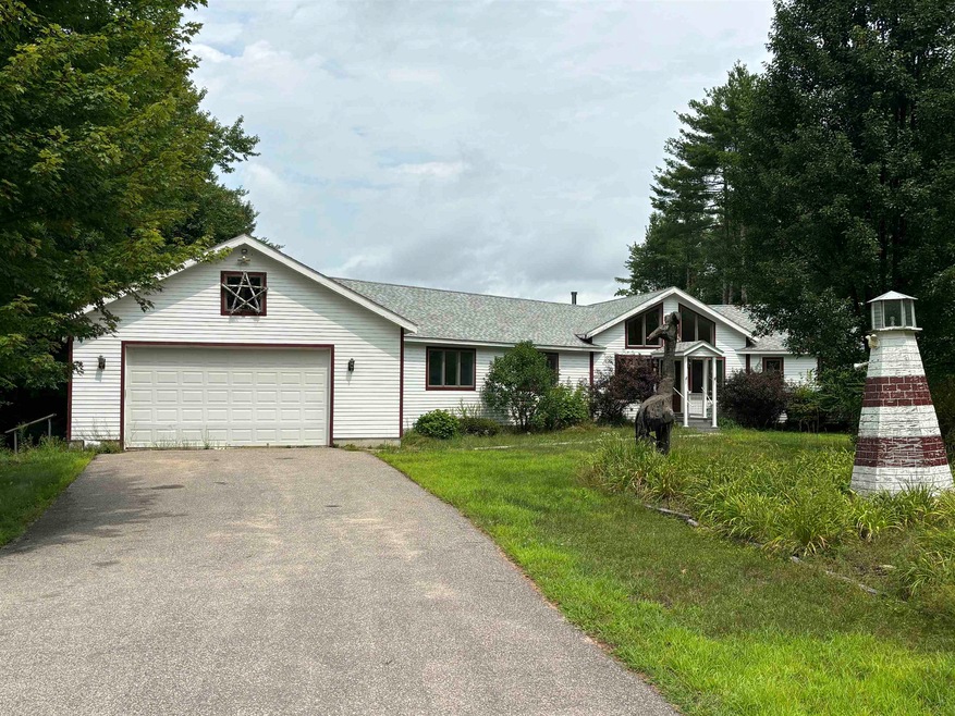 693 Moultonboro Neck Rd, Moultonborough, NH 03254 - photo 1