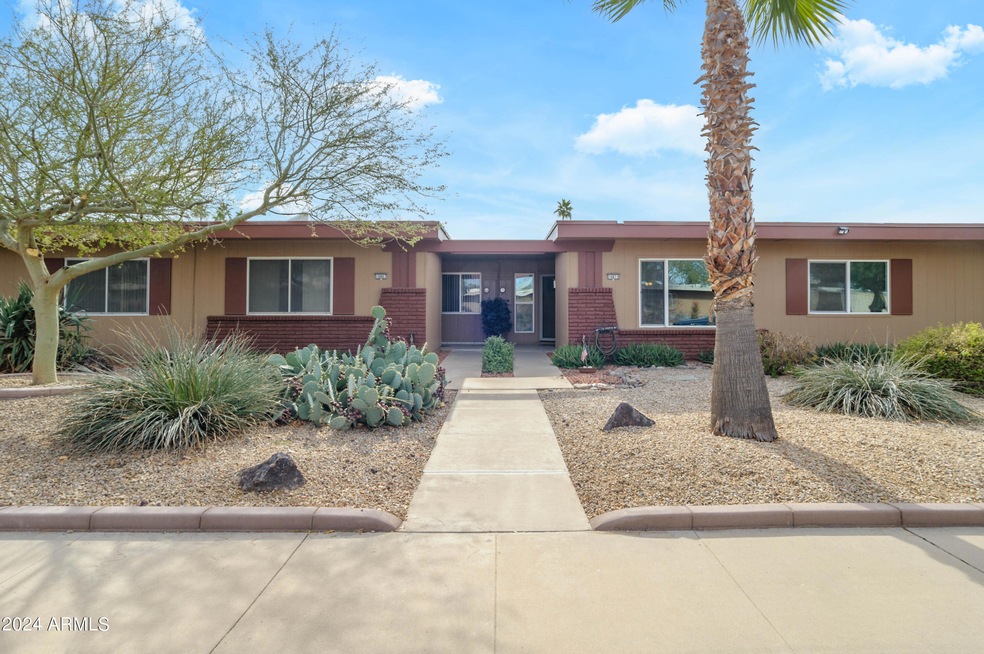 10867 W Buccaneer Dr, Sun City, AZ 85351 - photo 1