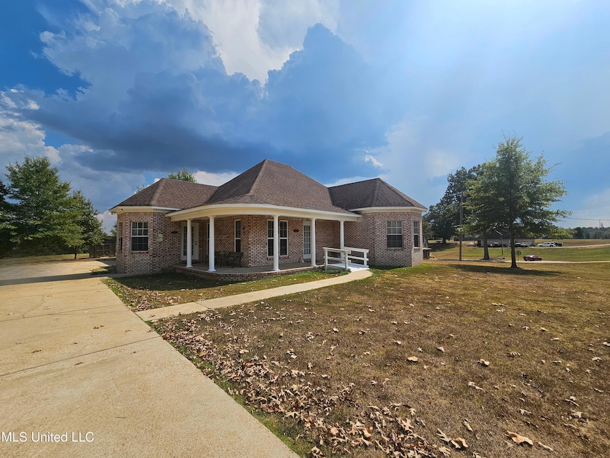 5700 Honey Oak Dr, Hernando, MS 38632 - photo 1