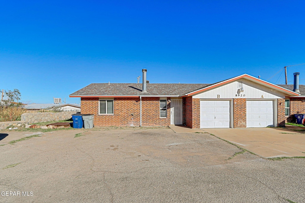 8920 Leo St unit B, El Paso, TX 79904 - photo 1