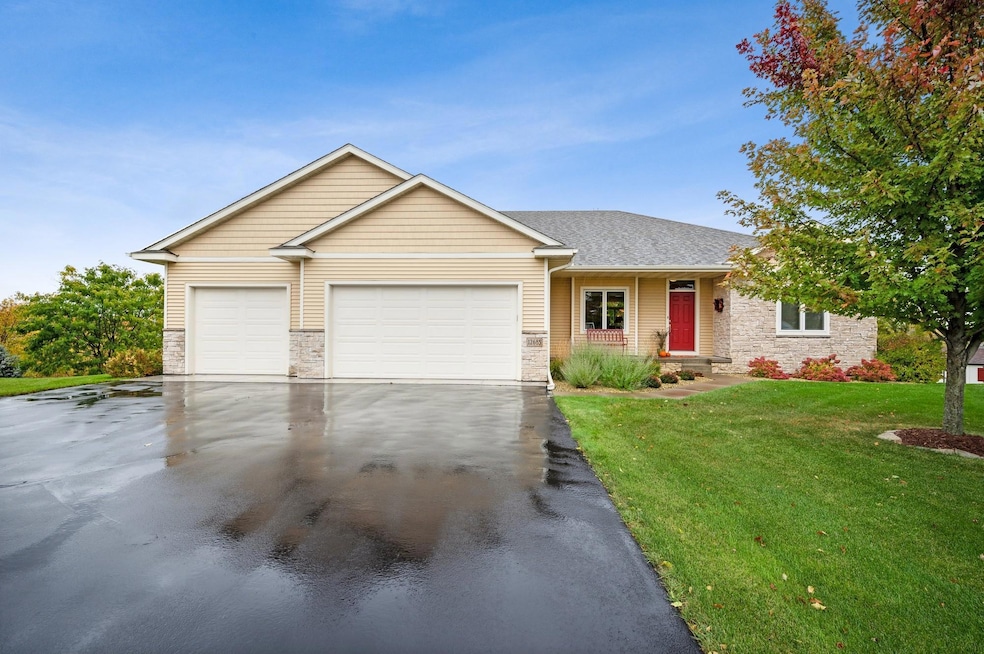 12685 Foxhill Cir N, Hugo, MN 55038 - photo 1